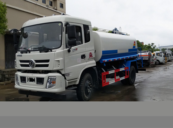 12噸灑水車廠家價(jià)格，東風(fēng)12噸電動(dòng)車銷售，程力12噸灑水車銷售公司