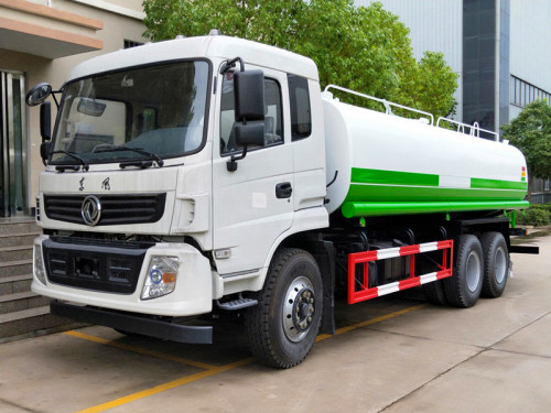 東風(fēng)灑水車廠家銷售
