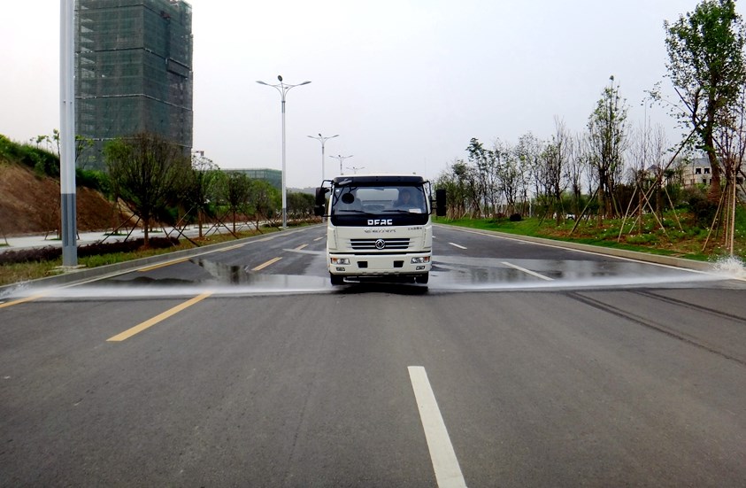 2手灑水車圖片-2手灑水車銷售-價格報價