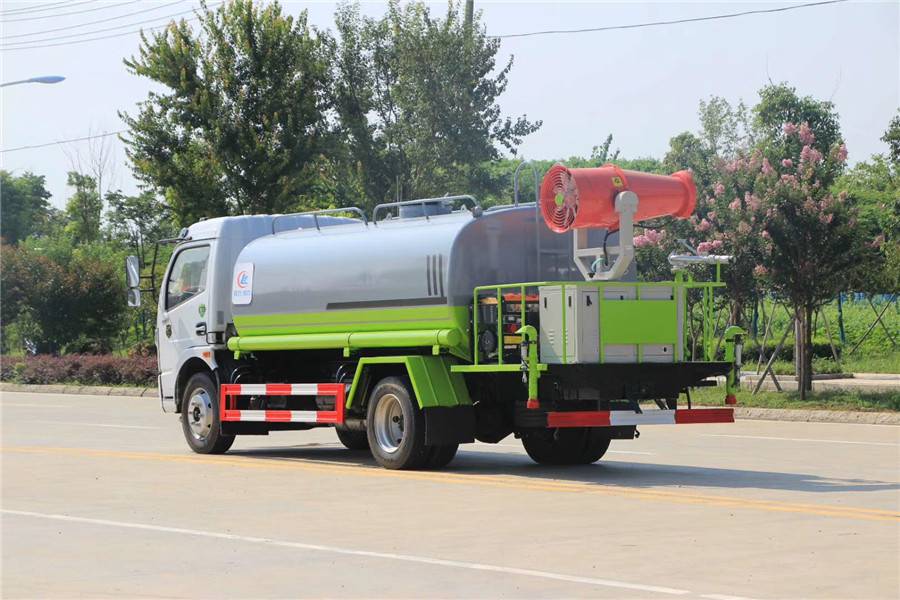 國六8噸霧炮灑水車