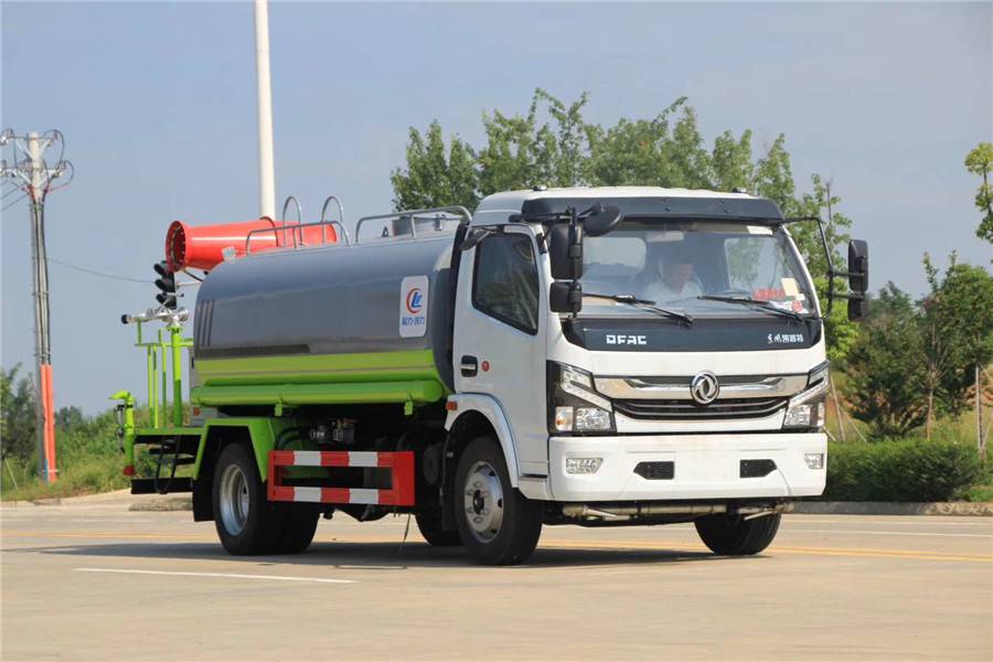 國六8噸霧炮灑水車