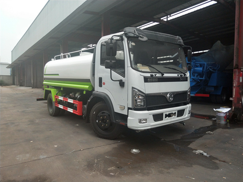 東風(fēng)福瑞卡國(guó)六5噸灑水車價(jià)格底盤(pán)配置-湖北程力