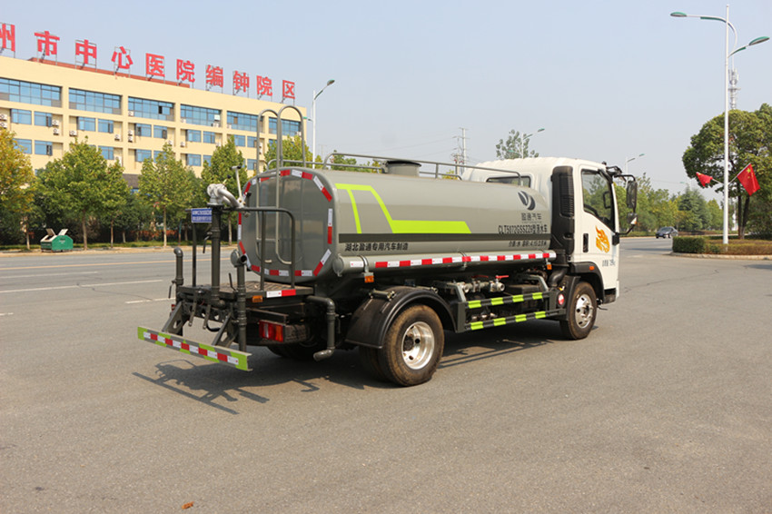 重汽豪曼5噸灑水車-重汽豪曼5噸灑水車價格-湖北盈通