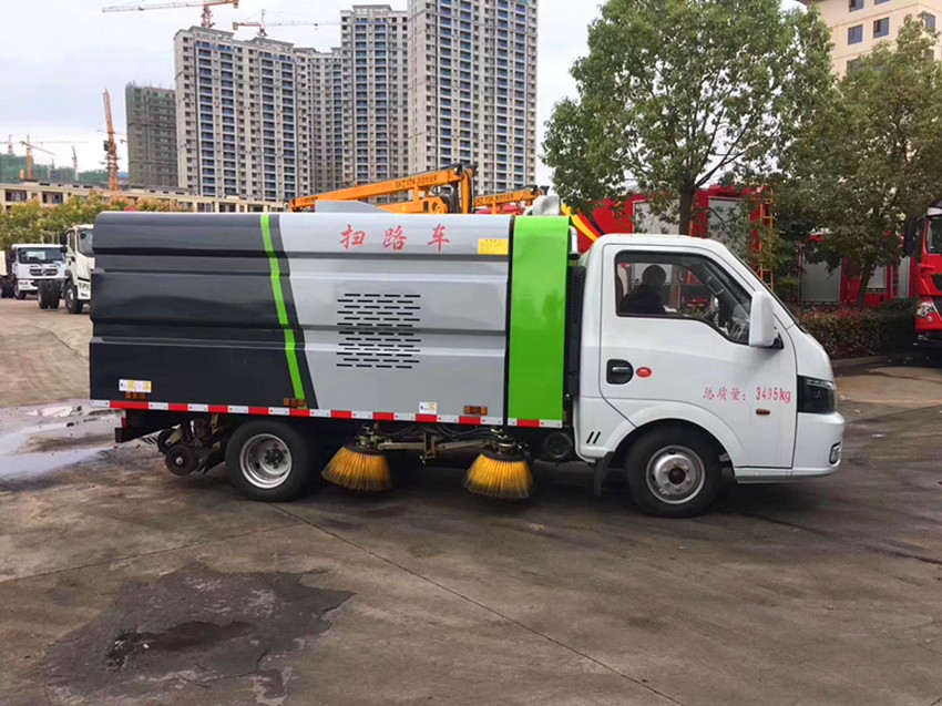 供應程力長安國六掃路車 環(huán)衛(wèi)認證 大品牌 全國聯保-湖北程力