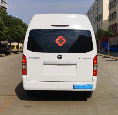 程力威牌CLW5031XJHB6型救護(hù)車