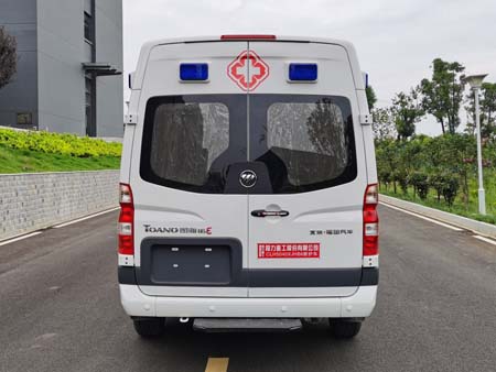 程力重工牌CLH5040XJHB6型救護車