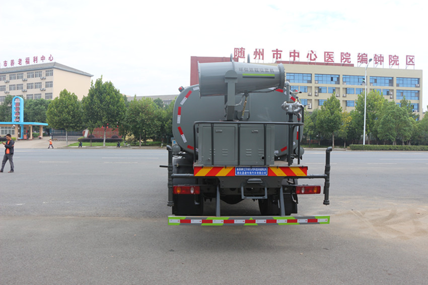 15噸灑水車