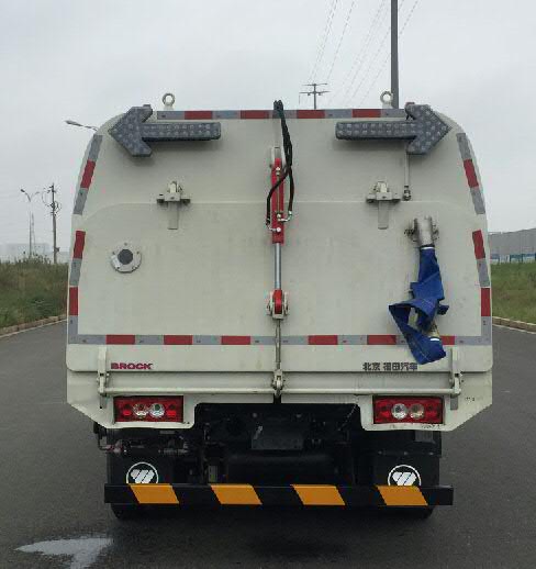 福田牌BJ5084TSLE6-H2型掃路車