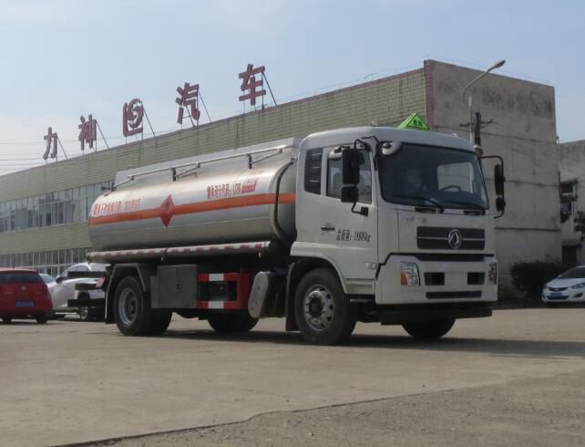 醒獅牌SLS5180GYYD6型鋁合金運(yùn)油車