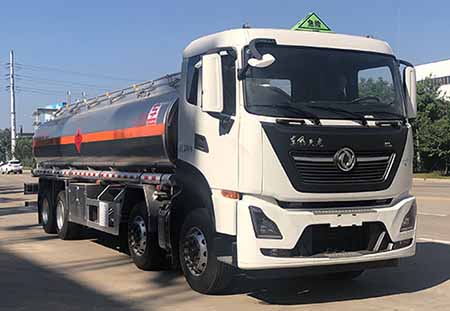 專威牌HTW5320GYYLDC6型鋁合金運(yùn)油車
