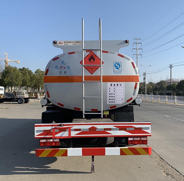 楚飛牌CLQ5180GJY6E型加油車