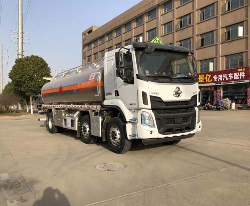 專威牌HTW5267GYYLLZQ6型鋁合金運(yùn)油車
