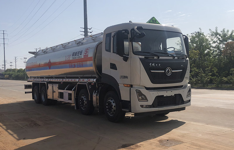 專威牌HTW5322GYYLDQ6型鋁合金運(yùn)油車