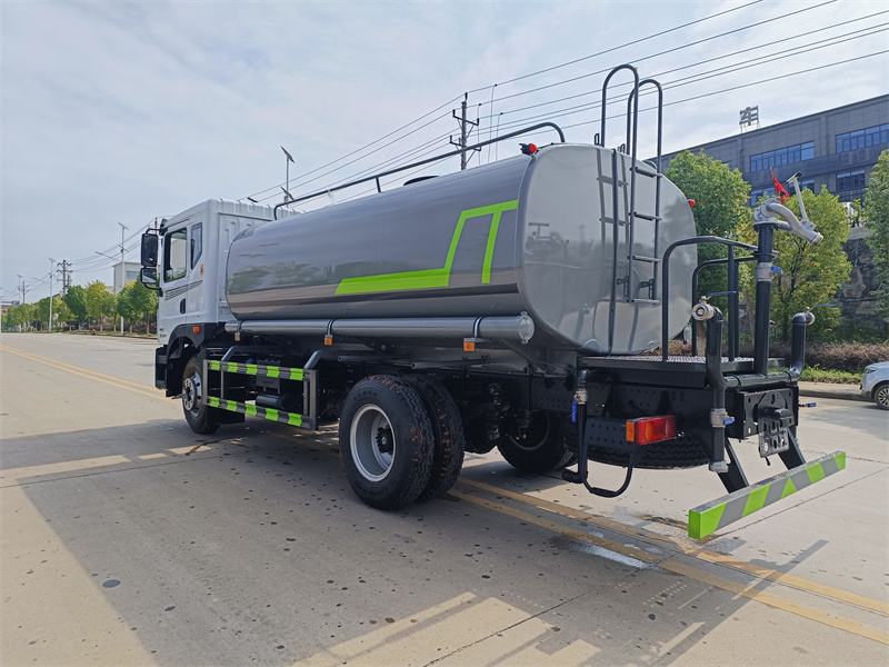 東風(fēng)12方灑水車-12噸灑水車