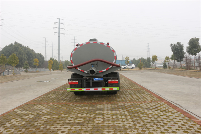 東風(fēng)福瑞卡8-10方吸糞車-東風(fēng)10方吸糞車